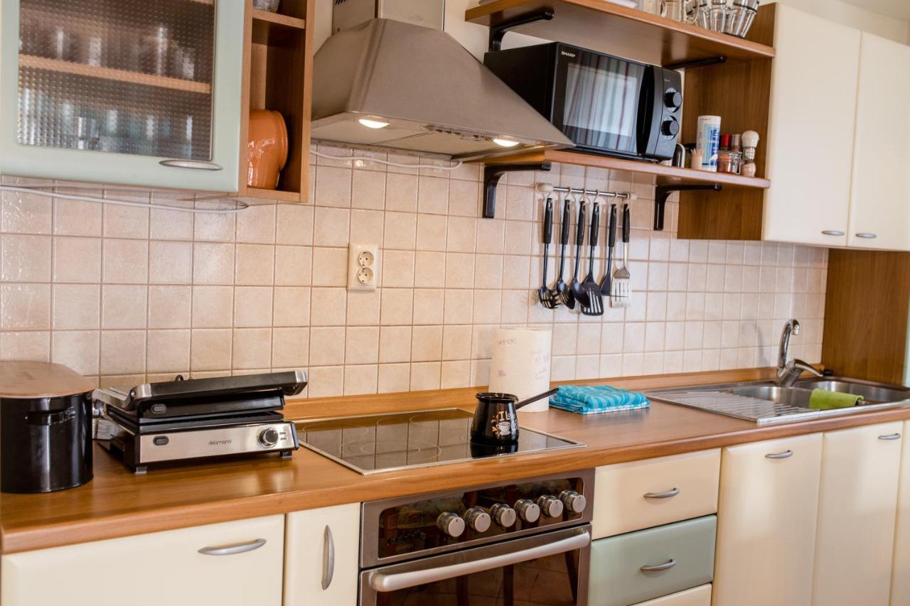 Nikolina Rab Apartments Rab Town Ngoại thất bức ảnh