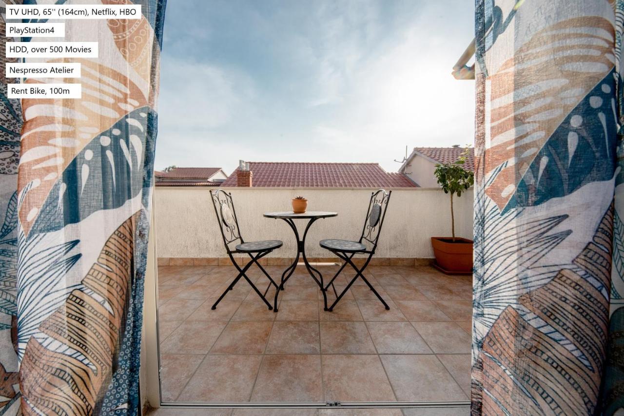 Nikolina Rab Apartments Rab Town Ngoại thất bức ảnh