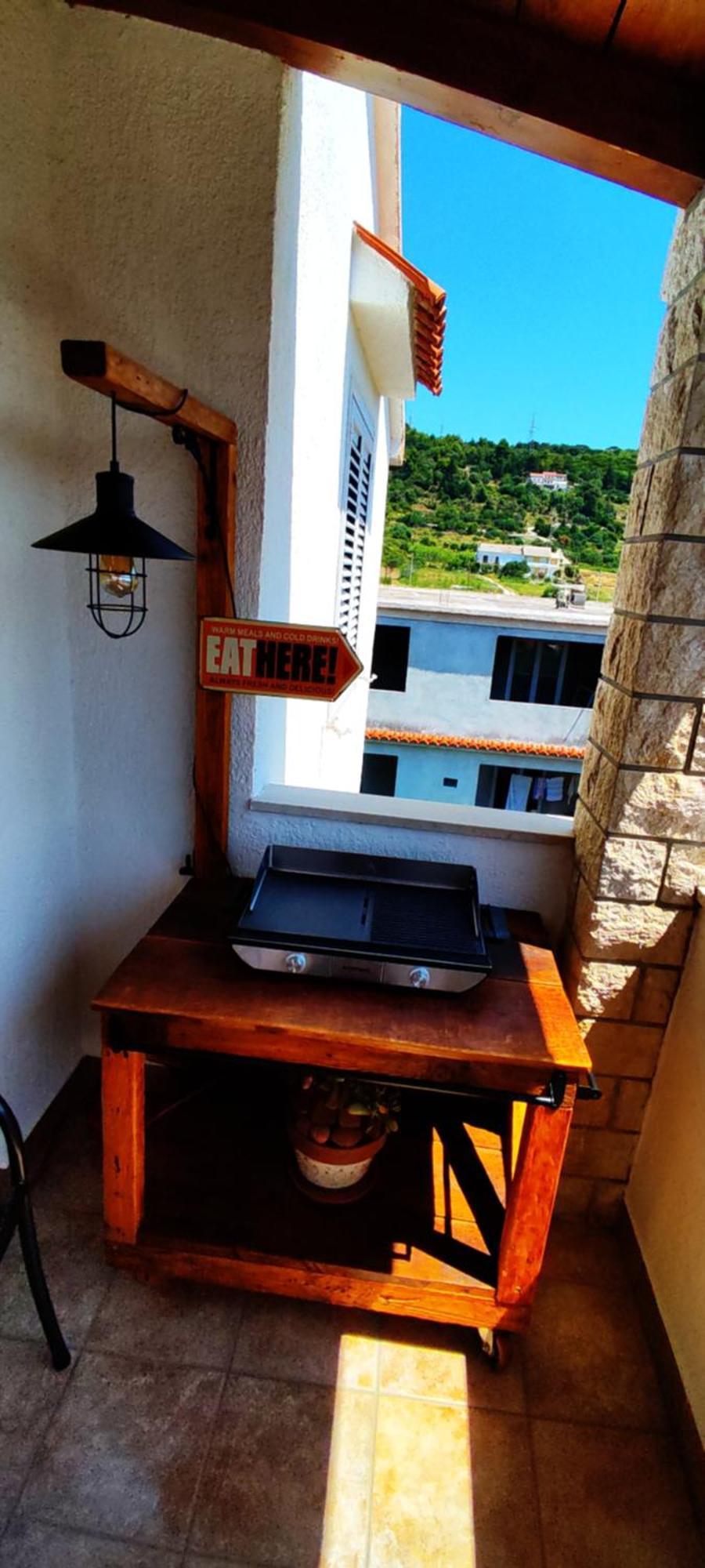Nikolina Rab Apartments Rab Town Ngoại thất bức ảnh